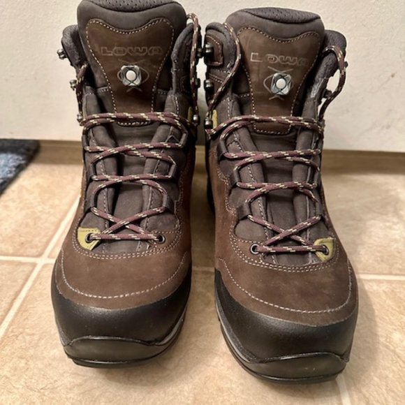 Lowa Shoes - Women's Lowa Lady Light Hiking Boots **BRAND NEW** SLATE/GREEN SIZE 8.0 NO BOX